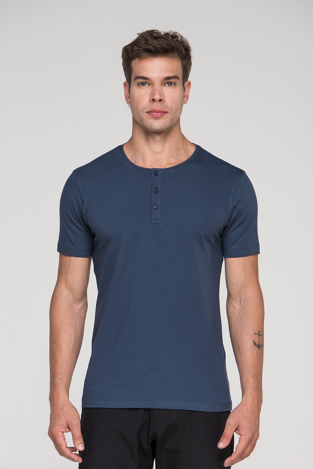 Camiseta Manga Curta Henley Smart Algodão Egípcio Azul