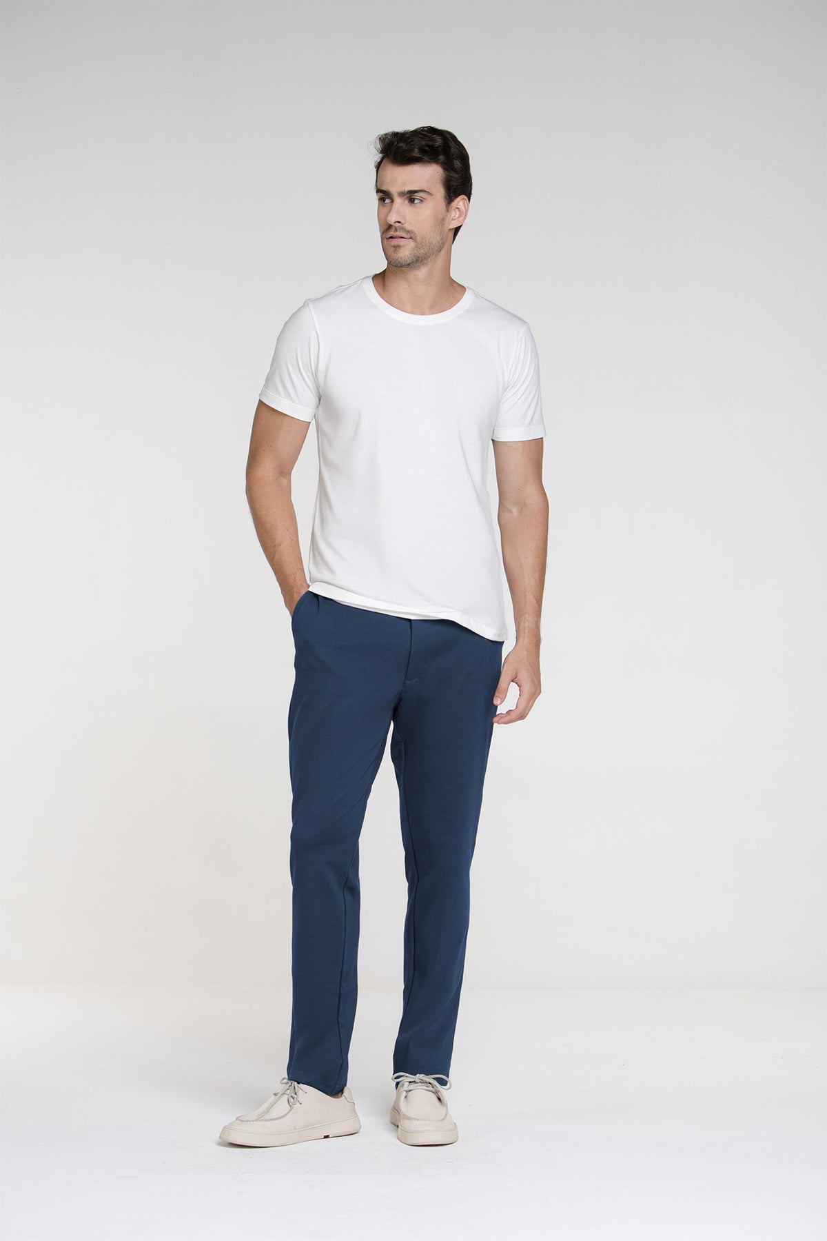Calça Tecnológica Strong Alfaiataria Azul Marinho