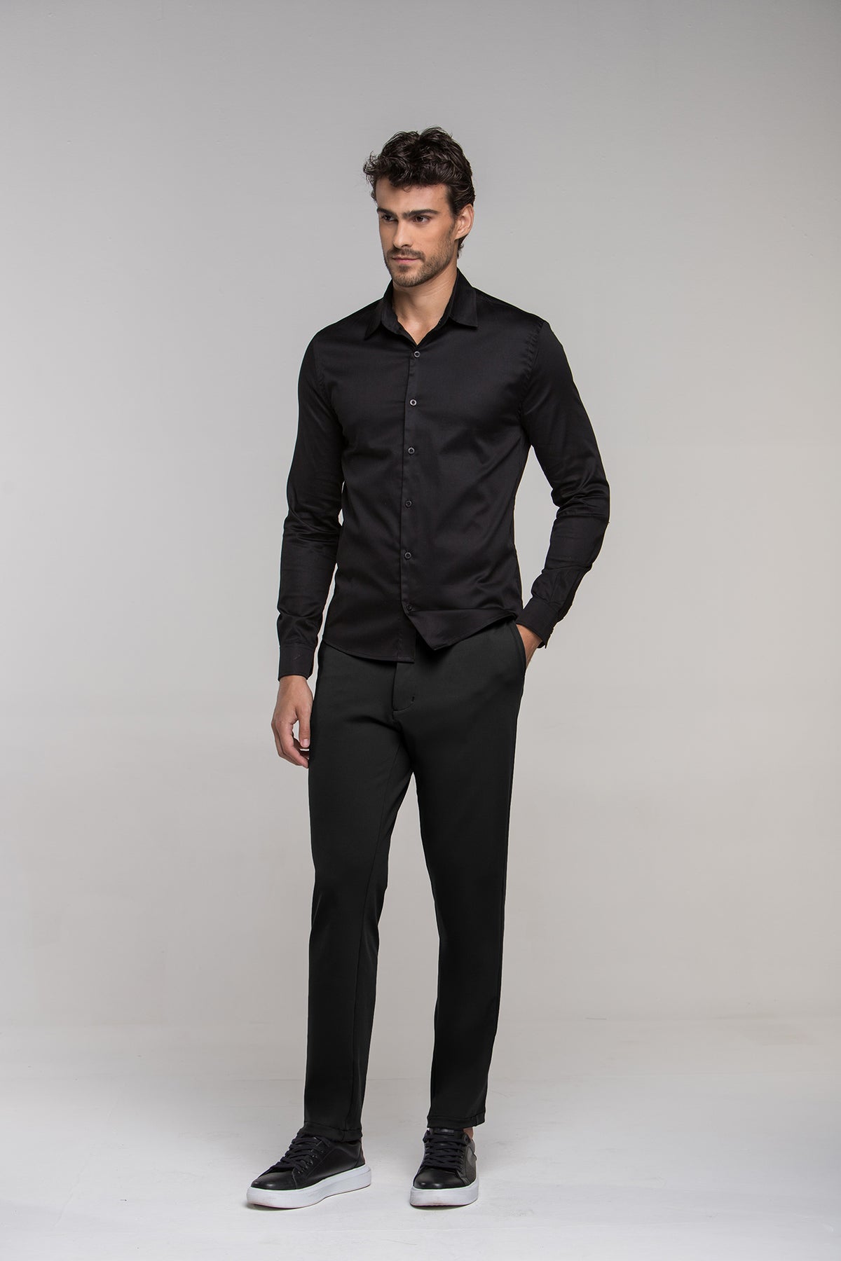 Calça Tecnológica Strong Alfaiataria Preto