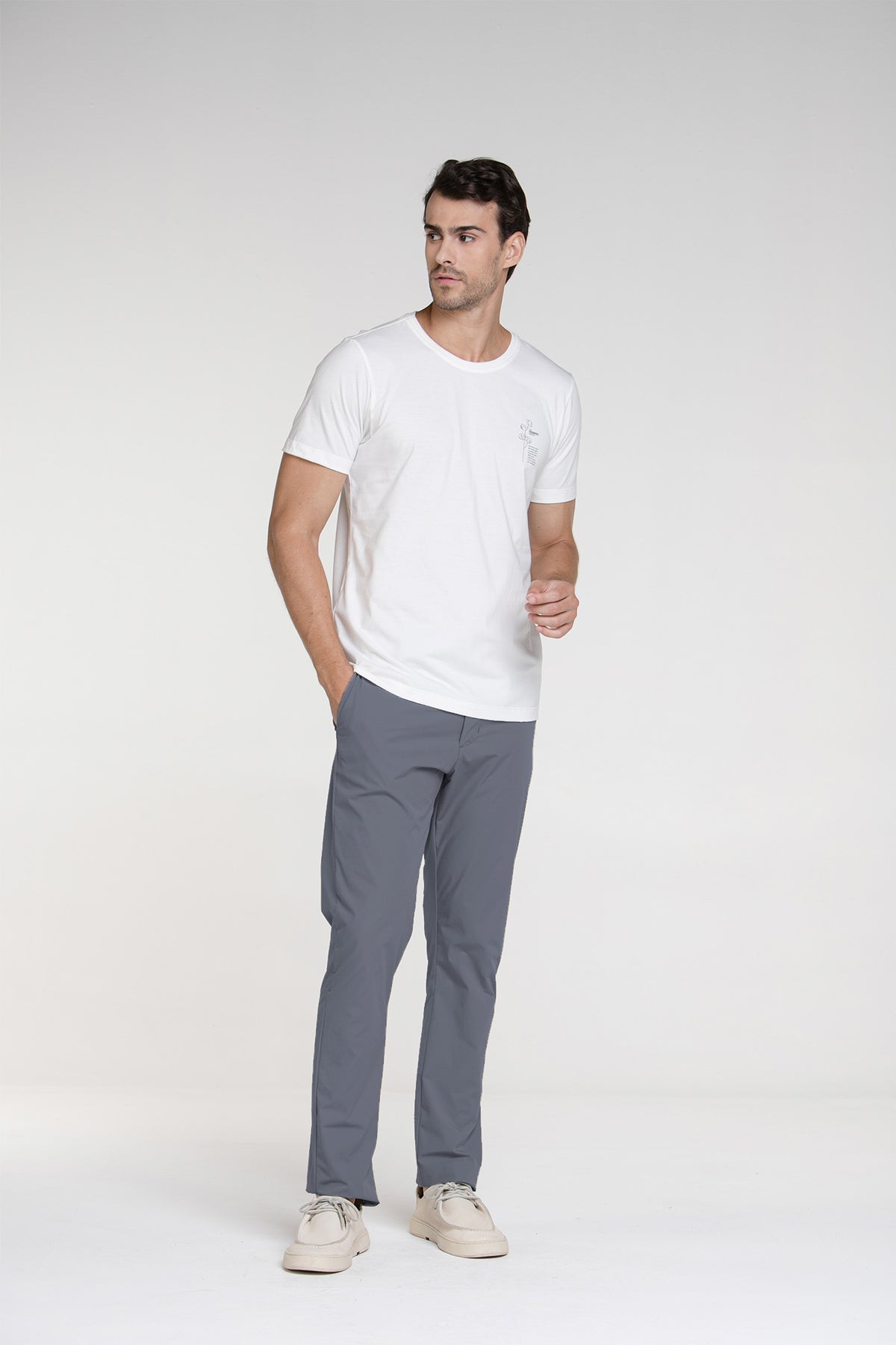 Calça Alfaiataria Tecnológica Soft Cinza